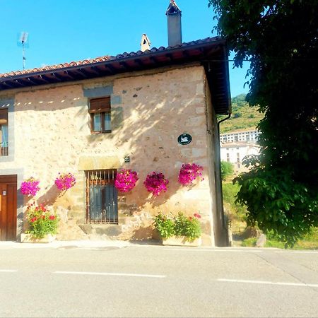 Casa Rural El Quemao Guest House บีโญสลาดา เด กาเมรอส ภายนอก รูปภาพ