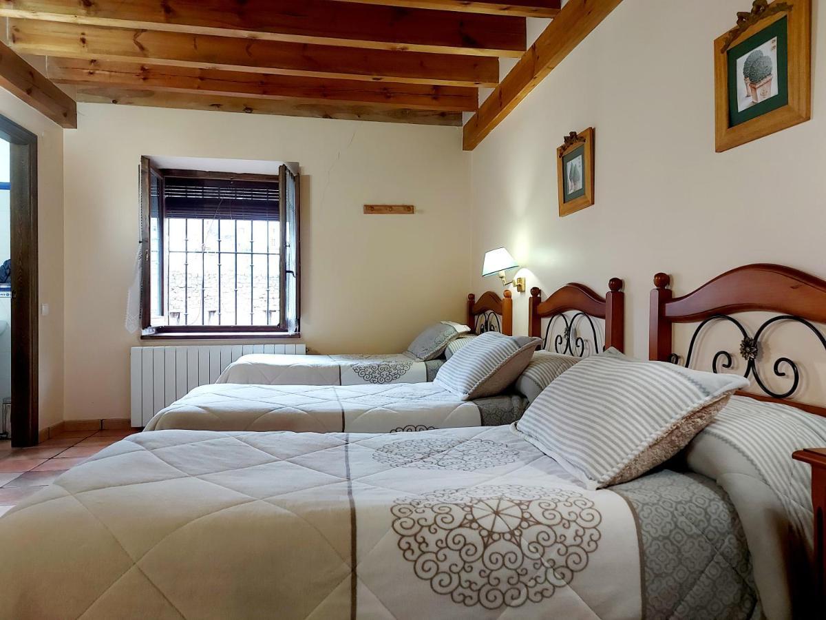 Casa Rural El Quemao Guest House บีโญสลาดา เด กาเมรอส ภายนอก รูปภาพ